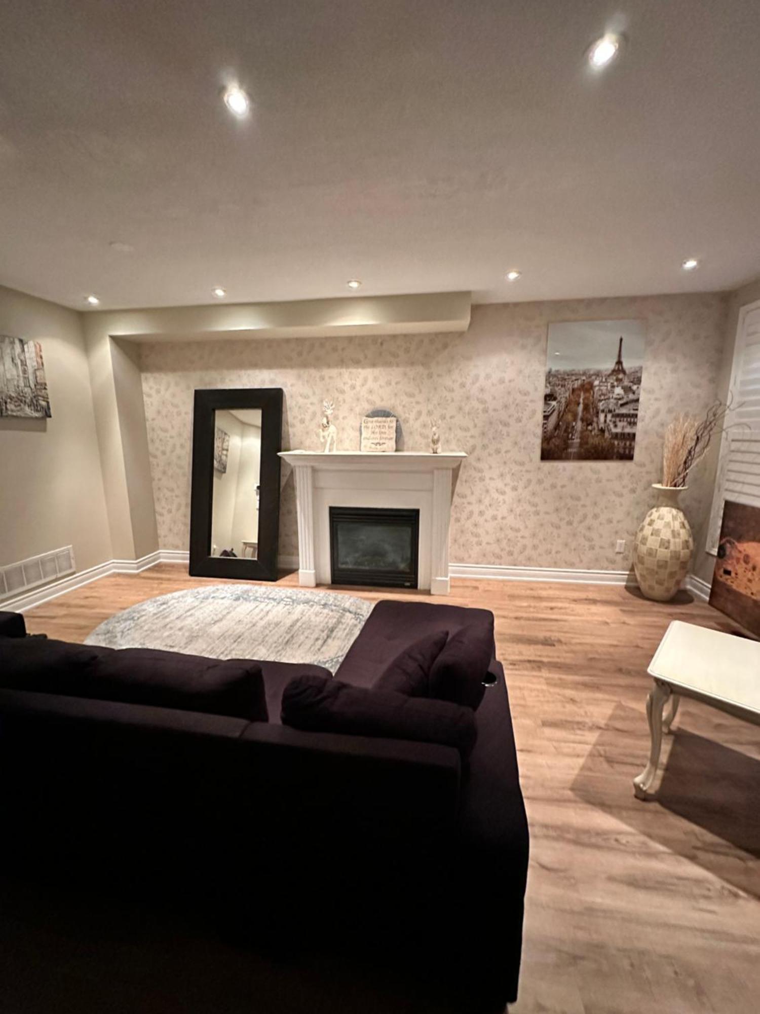 Beautiful Home Mississauga Ngoại thất bức ảnh